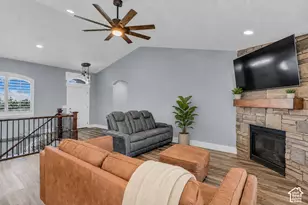 1644 E Arrowhead Ln, Erda, UT 84074 - Photo 5