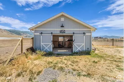 1644 E Arrowhead Ln, Erda, UT 84074 - Photo 43