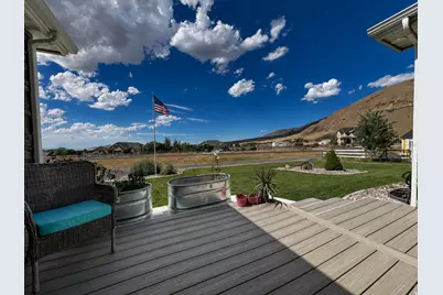 1644 E Arrowhead Ln, Erda, UT 84074 - Photo 3