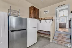 1644 E Arrowhead Ln, Erda, UT 84074 - Photo 29