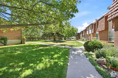 3912 Lamplighter Way #16, Ogden, UT 84405 - Photo 7