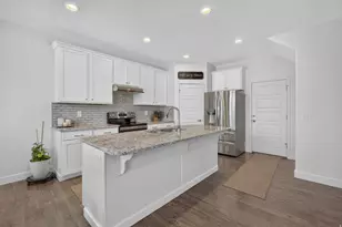 3039 S Red Pine Dr W, Saratoga Springs, UT 84045 - Photo 5