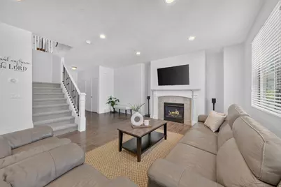 3039 S Red Pine Dr W, Saratoga Springs, UT 84045 - Photo 3
