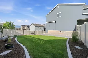 3039 S Red Pine Dr W, Saratoga Springs, UT 84045 - Photo 25