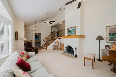 2289 E Sunset Dr, Layton, UT 84040 - Photo 3