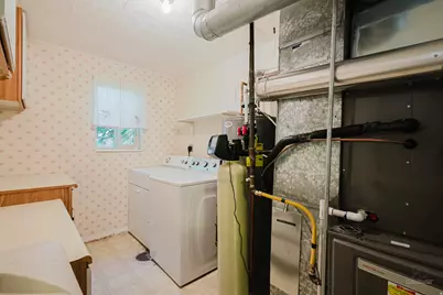 2289 E Sunset Dr, Layton, UT 84040 - Photo 27