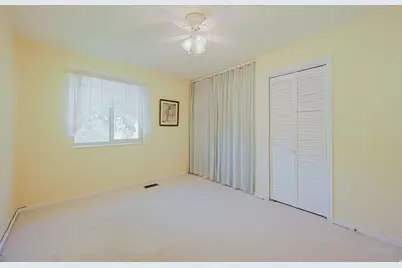 2289 E Sunset Dr, Layton, UT 84040 - Photo 17