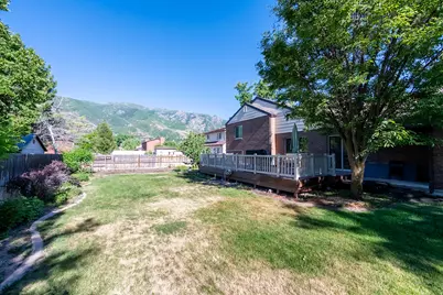 2289 E Sunset Dr, Layton, UT 84040 - Photo 35
