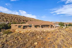 2255 Hill Rd, Bloomington, UT 84790 - Photo 39