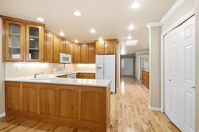 10157 Cornerstone Dr #120, South Jordan, UT 84095 - Photo 9