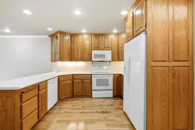 10157 Cornerstone Dr #120, South Jordan, UT 84095 - Photo 11