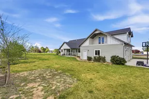 497 N Old Lincoln Hwy W, Grantsville, UT 84029 - Photo 29