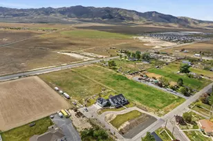 497 N Old Lincoln Hwy W, Grantsville, UT 84029 - Photo 35