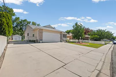 4283 W 3930 S, West Valley, UT 84120 - Photo 3