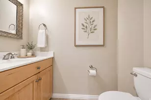 1637 N Linden Ln E, Bountiful, UT 84010 - Photo 13