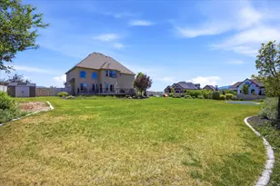 2389 S Prairie View Dr W, Eagle Mountain, UT 84005 - Photo 45