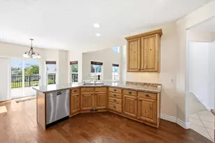 2389 S Prairie View Dr W, Eagle Mountain, UT 84005 - Photo 7