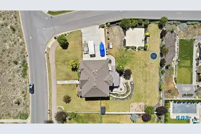 2389 S Prairie View Dr W, Eagle Mountain, UT 84005 - Photo 51