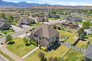2389 S Prairie View Dr W, Eagle Mountain, UT 84005 - Photo 55