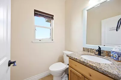 2389 S Prairie View Dr W, Eagle Mountain, UT 84005 - Photo 27