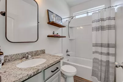 977 N Fox Hollow Dr, North Salt Lake, UT 84054 - Photo 17