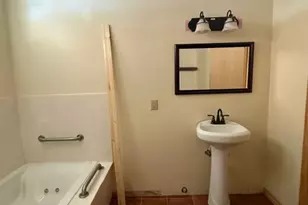 256 S 300 E, Blanding, UT 84511 - Photo 9