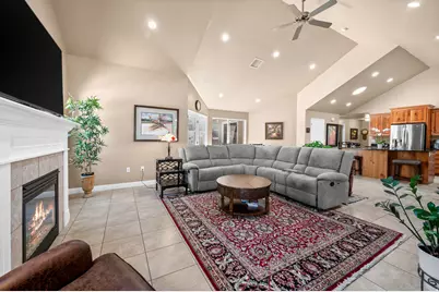 1968 W 9270 S #D, West Jordan, UT 84088 - Photo 11
