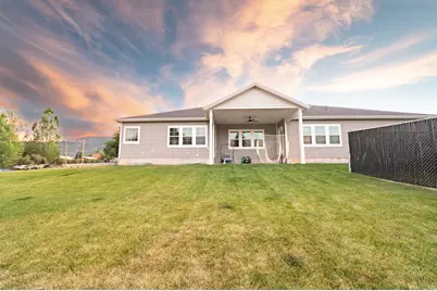 121 S 100 W, Fountain Green, UT 84632 - Photo 17