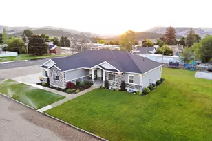 121 S 100 W, Fountain Green, UT 84632 - Photo 47