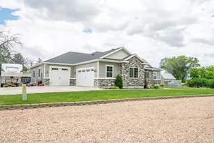 121 S 100 W, Fountain Green, UT 84632 - Photo 37