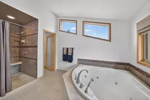 3200 E 3900 S, Holladay, UT 84124 - Photo 49