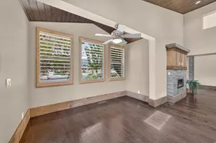 3200 E 3900 S, Holladay, UT 84124 - Photo 9