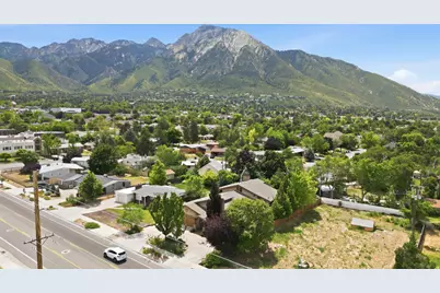 3200 E 3900 S, Holladay, UT 84124 - Photo 63
