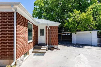 2173 S Nowell Cir E, Salt Lake City, UT 84115 - Photo 11