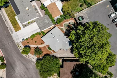 2173 S Nowell Cir E, Salt Lake City, UT 84115 - Photo 33