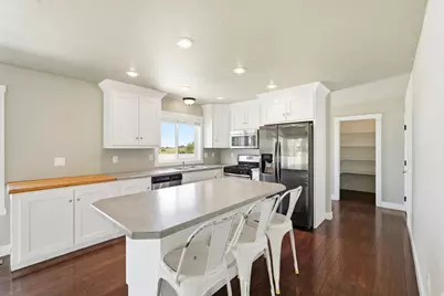 873 E 675 N, Wellsville, UT 84339 - Photo 7
