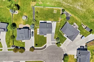 873 E 675 N, Wellsville, UT 84339 - Photo 3