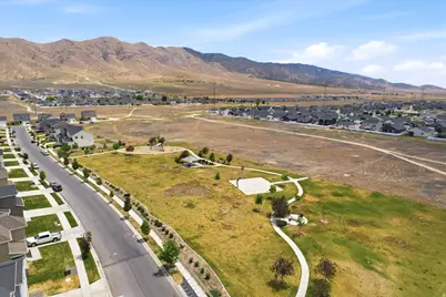 4328 N Maple Dr, Eagle Mountain, UT 84005 - Photo 45