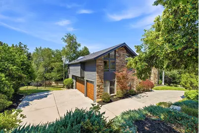 6458 S Canyon Cove Dr E, Holladay, UT 84121 - Photo 5