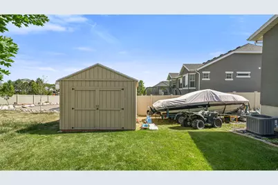 685 S 240 W, American Fork, UT 84003 - Photo 35