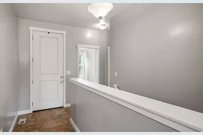 685 S 240 W, American Fork, UT 84003 - Photo 9