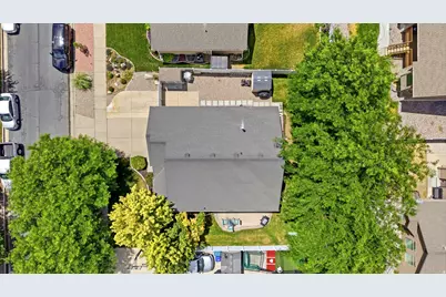 8462 S Oak Farm Dr W, West Jordan, UT 84081 - Photo 7