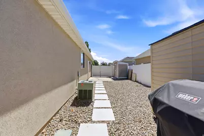 8462 S Oak Farm Dr W, West Jordan, UT 84081 - Photo 51