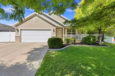8462 S Oak Farm Dr W, West Jordan, UT 84081 - Photo 1