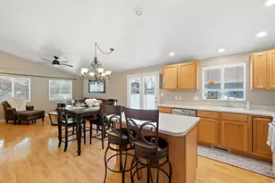 8462 S Oak Farm Dr W, West Jordan, UT 84081 - Photo 23