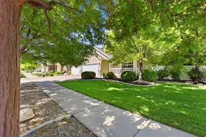 8462 S Oak Farm Dr W, West Jordan, UT 84081 - Photo 13