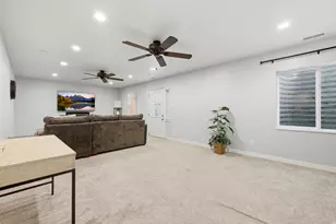 8462 S Oak Farm Dr W, West Jordan, UT 84081 - Photo 21