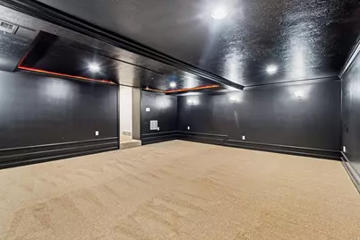 7462 S Sunset Maple Dr W, West Jordan, UT 84081 - Photo 33