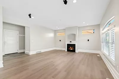 7462 S Sunset Maple Dr W, West Jordan, UT 84081 - Photo 7