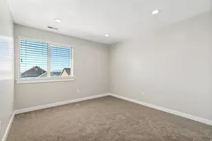 7462 S Sunset Maple Dr W, West Jordan, UT 84081 - Photo 13
